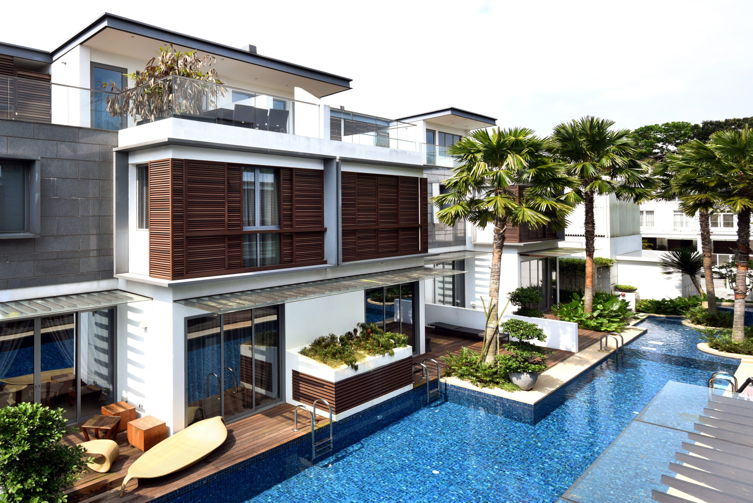 EXPAT HOMES: A family cluster in Bukit Timah - Singapore Property News
